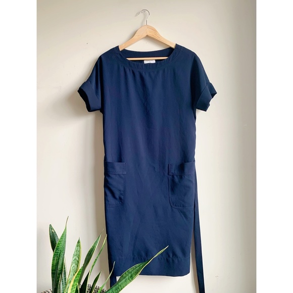 Aritzia Babaton Albin Dress - Picture 2 of 5